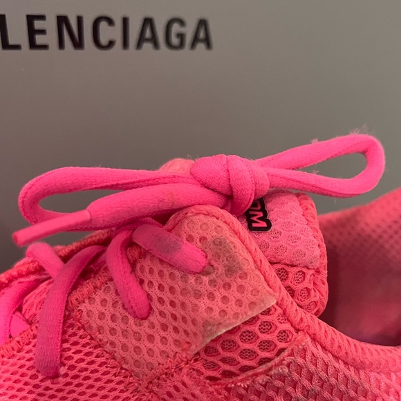 Balenciaga Phantom Monocolor Mesh Trainer Sneakers In Pink Fluo White - Picture 12 of 14